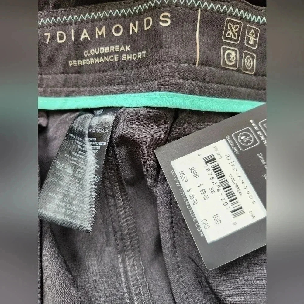 NWT || 7 DIAMONDS || performance shorts Black Camo Athletic Wear